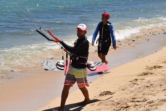 2.5-Hour Private Kiteboarding Lessons at Kanaha Beach in Kahului - Private instruction: the value of not sharing your lesson
