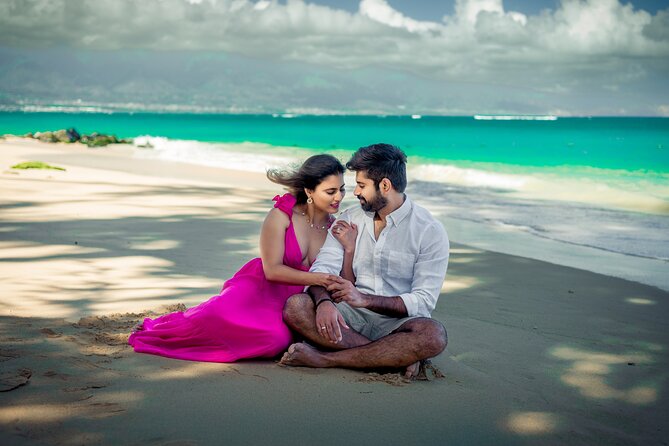 A Romantic Photoshoot for 2 in Maui - The Flying Dress Effect (and How It Ends Up in the Final Edits)