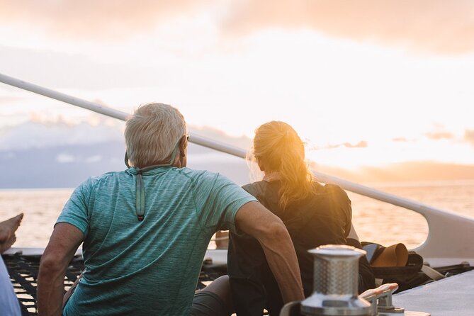 'Alihilani Sunset Sail from Ma'alaea Harbor - Food and drinks: included refreshments and BYOB freedom
