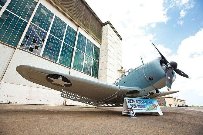 Day Trip from Maui to Oahu: Pearl Harbor WWII Heroes Adventure - The 5am departure: the tradeoff for seeing Pearl Harbor in one day