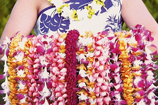 Deluxe Orchid Lei Greeting (Maui, Kahului Airport, OGG) - Transportation not included: plan your ride like you normally would