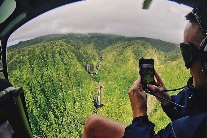 Doors Off West Maui and Molokai 45 minute Helicopter Tour - Safety, Wind, and What to Do If You’re Worried
