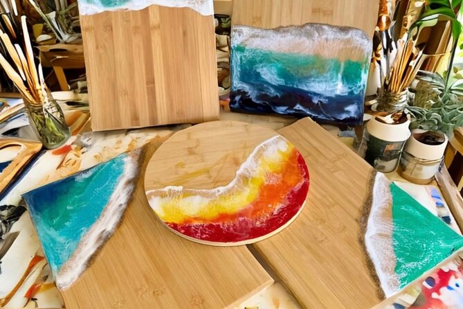 Epoxy Resin Cheese Board Art Class - Who should book this resin cheese board class in Maui