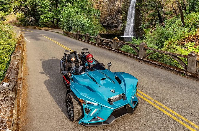 Explore Maui in a Polaris Slingshot Rental from Kihei - Should you book the Slingshot rental from Aloha Motorsports?
