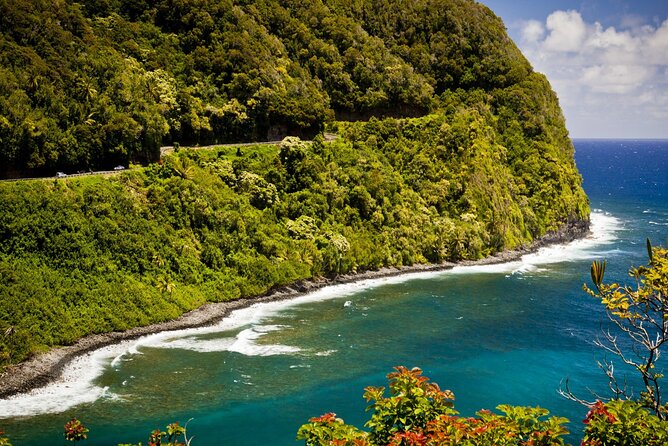 Famous Road to Hana Waterfalls, Black Sand Beach & Lunch - Hana Highway driving without the white-knuckle stress