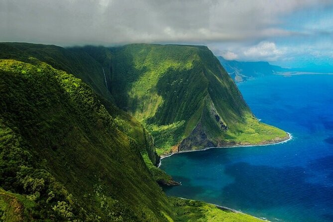First Class Waterfalls of West Maui and Molokai Helicopter Tour - Price and Value: A Splurge With a Clear Reason