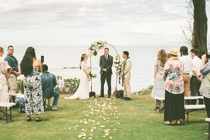 Get Married on Maui - A Maui Wedding Package With Real Paperwork, Not Just Pretty Photos