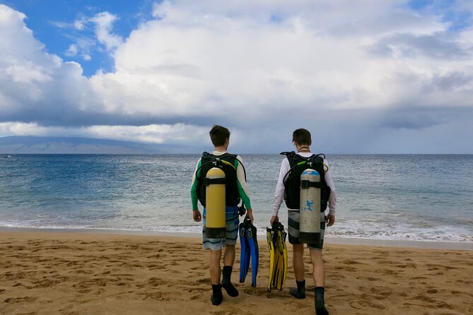 Guided Scuba Dive in Lahaina: Certified - Kahekili Beach Park Start: Easy Start, Real-World Gear Reality