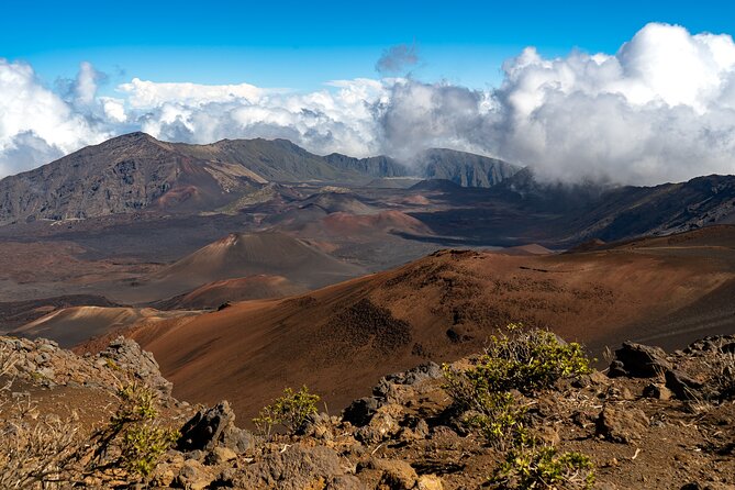 Haleakala Crater Hiking Experience - The Route in Real Life: 8,000 Feet, 10,000 Feet, and Cinder Cones