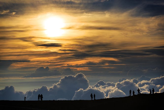 Haleakala Sunrise Self-Guided Audio Tour - The hikes: how to make them fit your fitness and your sunrise plan
