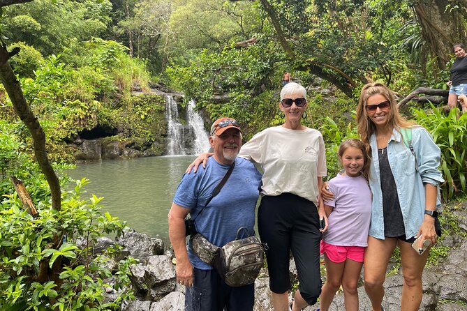 Half Day Private VIP Road to Hana Tour - Honomanu Bay: coastline drama in a short stop