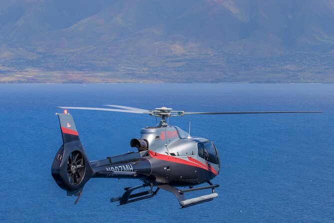 Hawaiian Odyssey: Maui, Molokai & Lanai Scenic Helicopter Tour - Lanai and Shipwreck Beach: a WWII-era ship on the reef
