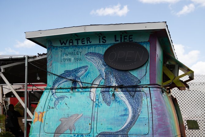 Macnut Tour, Picnic lunch and Maui Bees - Souvenirs that actually make sense: mac nuts and more
