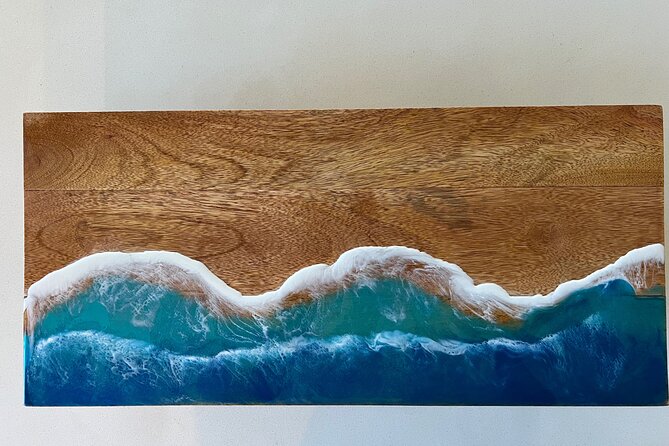 Make your own Maui Souvenir/Ocean resin class - Key things that make this Maui resin class worth your time