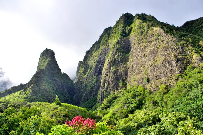 Maui Adventure Bundle: 6 Epic Audio Driving Tours, Including Road to Hana - Who should book this Maui adventure bundle (and who might not)
