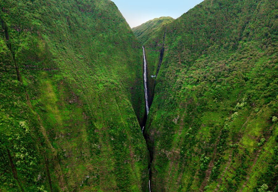 Maui and Molokai: Spectacular Helicopter Tour - Price and value at $559: what you’re paying for