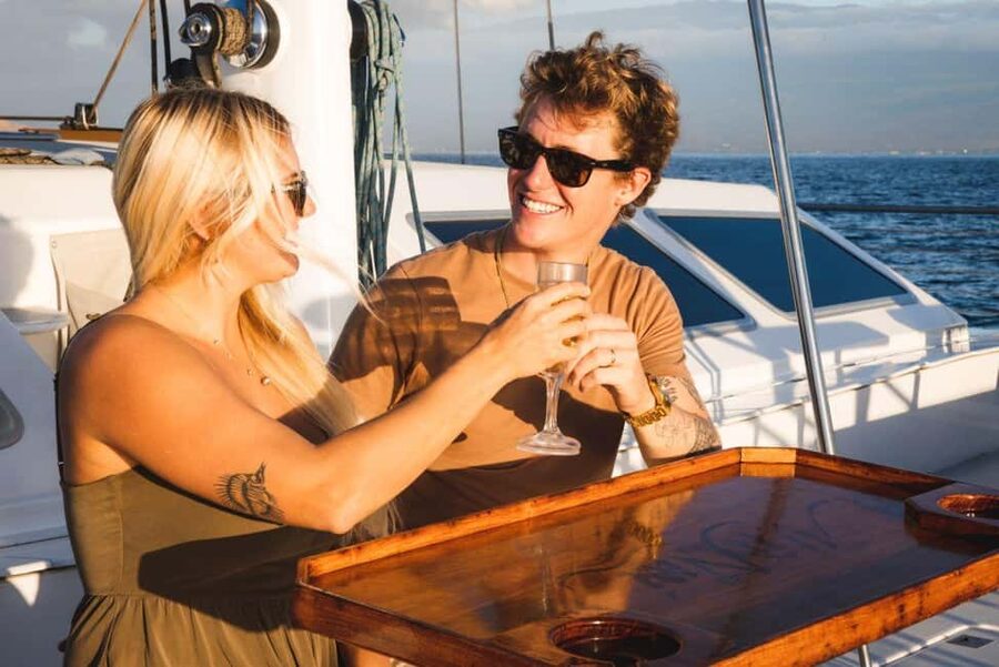 Maui: Deluxe Molokini Snorkel with Breakfast & Lunch - Who this tour fits best