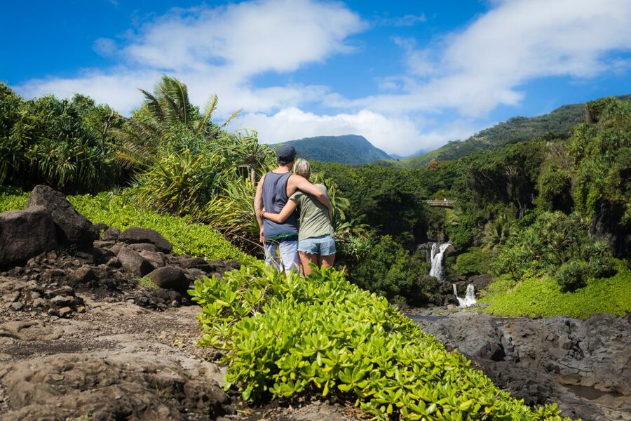 Maui: Guided Rainforest and Waterfall Walk & Swim - Getting There and Starting Your Hike Near Hana Highway