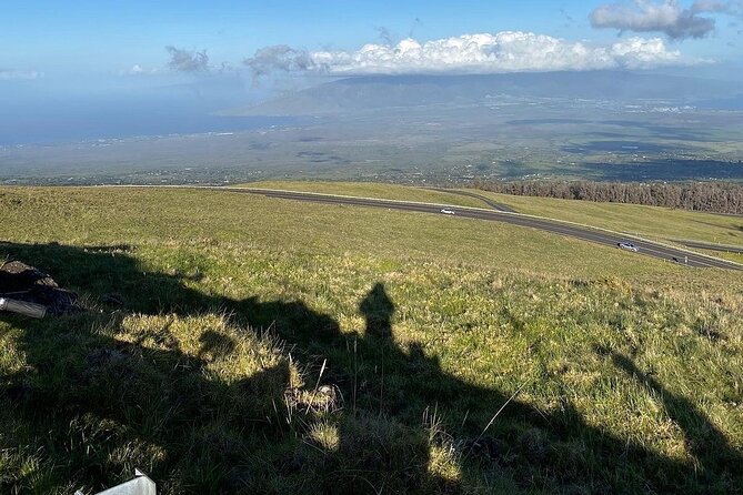 Maui Haleakala Sunrise Downhill Bike Tour with Mountain Riders Rated #1 - Stop 1: Haleakalā National Park Gates and a Quick Reality Check