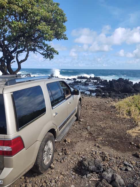 Maui: Halfway to Hana Black Sand Beach & Turtles Tour - Halfway to Hana vs. the full Road to Hana: why this tour works