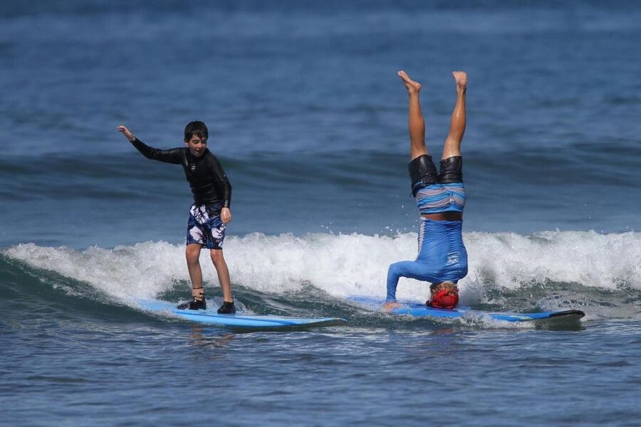 Maui Lahaina Group Surf Lesson - Check-in and gear time: what you’ll do before your board hits the water