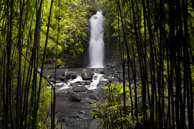 Maui "Loop" Road To Hana Audio Driving Tour - Hana Town to Wai‘anapanapa: Black Sand, Lava, and Big Beach Time
