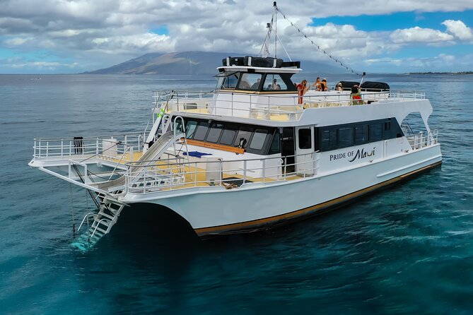 Maui: Molokini and Turtle Town Snorkeling aboard Pride of Maui - Pride of Maui boat vibe: spacious, stable, and built for comfort