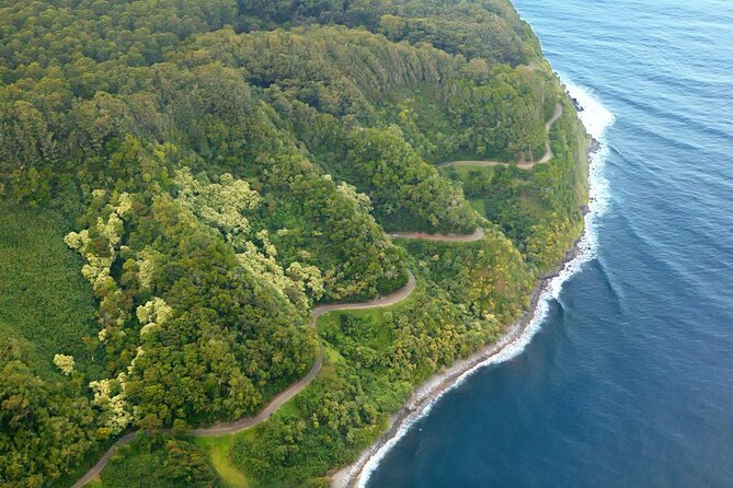 Maui part-way to Hana North Shore sightseeing & Photography Tour! - North Shore photos with pro guidance at every stop
