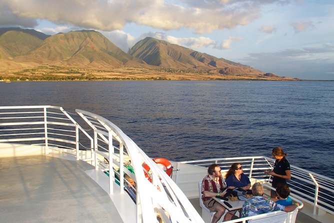 Maui Premium Dinner Cruise: Four Course Dining Experience - Beverages, 21+ drinking age, and the cashless onboard rule