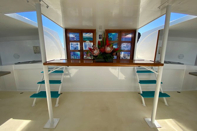 Maui Premium Sunset Dinner Cruise from Ka’anapali Beach - Indoors and Outdoors: Staying Comfortable When Maui Weather Changes