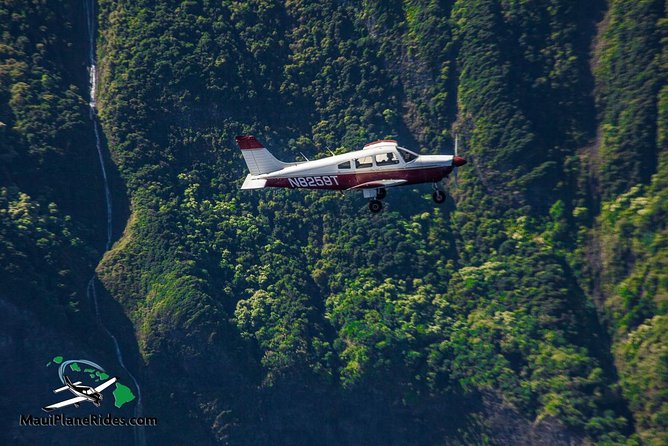 Maui -PRIVATE- Air Tour: 5 Islands: (2-5 people): SEE Even MORE! - What makes this private Maui air tour worth your time