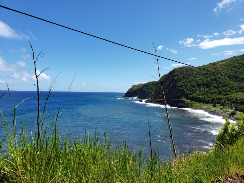 Maui : Private : Road to Hana Day Trip : Just For Your Group - Ho‘okipa Beach Park: turtle watching with a calm pause