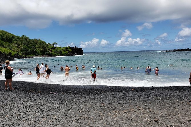 Maui Private Tour - Road to Hana Adventure - Just for Your Group - Nakalele Blowhole, Hana Town, and Wailua Falls Stops
