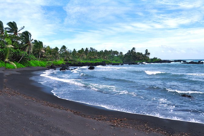 Maui: Road to Hana Luxury Limo-Van Tour with Helicopter Flight - The luxury limo-van: comfort you’ll feel on every curve