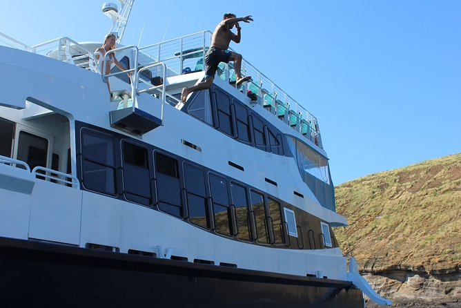 Maui Snorkeling Adventure From Ma'alaea Harbor to Molokini - The staff and safety system that makes a big boat feel manageable