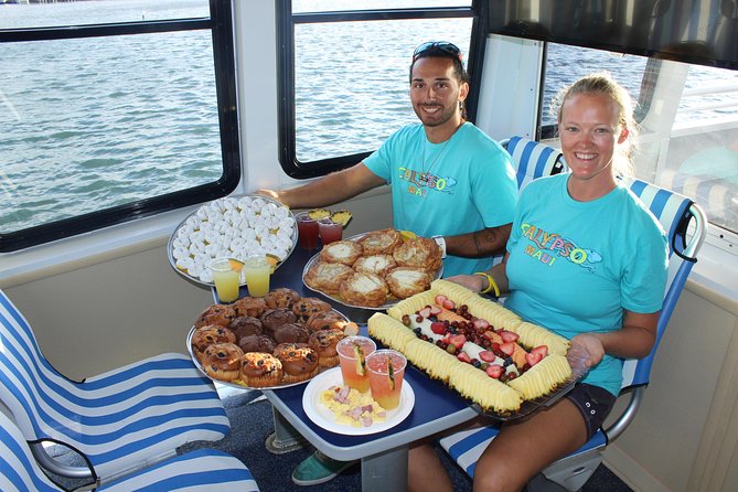 Maui Snorkeling Adventure From Ma'alaea Harbor to Molokini - Photo fun and post-snorkel treats