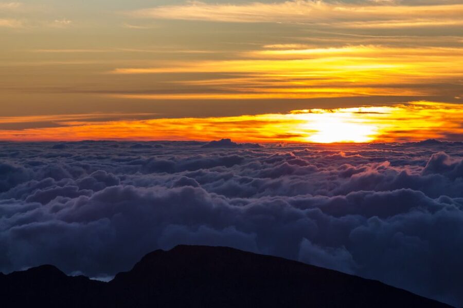 Maui: Sunset & Dinner Tour to Haleakala National Park - Why this Haleakala sunset timing beats the usual sunrise rush
