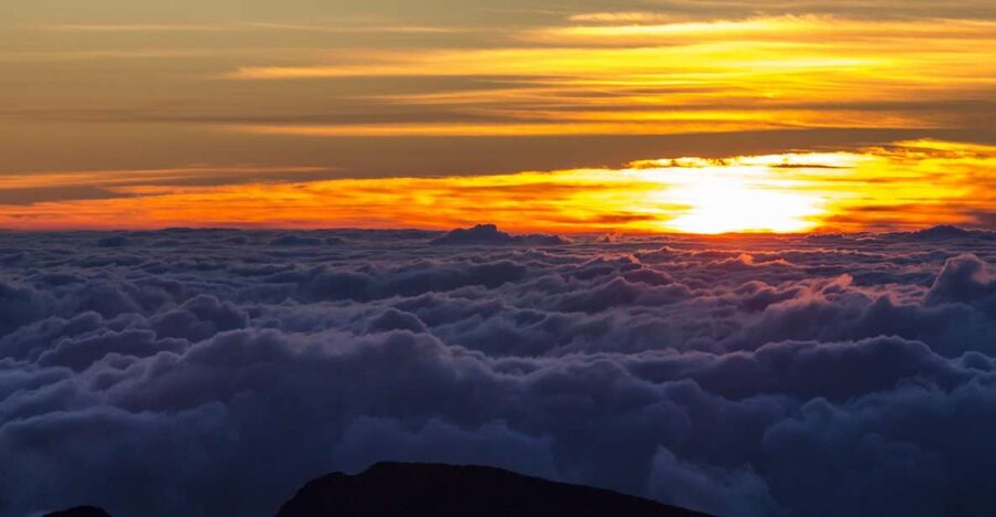 Maui: Sunset & Dinner Tour to Haleakala National Park - Pickup, 75 minutes of coach time, and what the Upcountry drive actually does for you