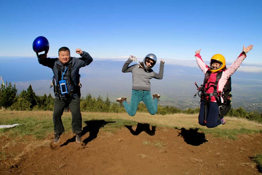 Maui: Top Gun Paragliding Tandem Flight - Photos you don’t have to fight for, plus time to shoot your own