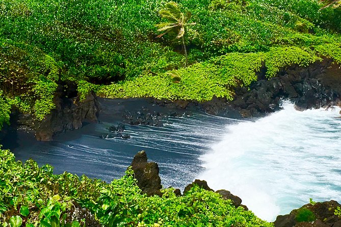 PRIVATE Road to Hana Tour - Waikamoi Ridge Trail: waterfall lookout, or just the view