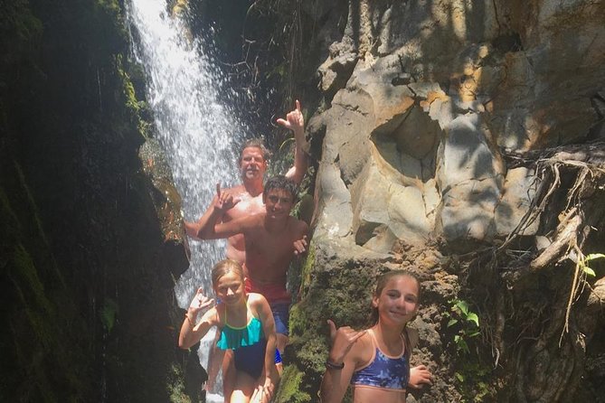 Road to Hana Tour - What $575 buys you: comfort, extras, and real value