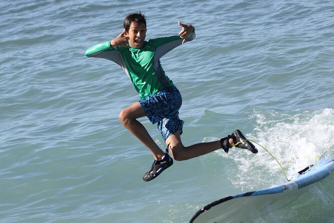 Semi Private Surf Lesson 4 Students 1 Instructor - Key highlights to expect