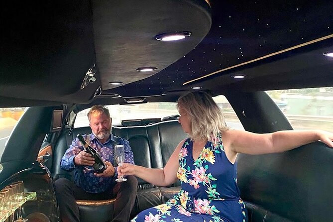 Stretch Limousine Private Transfer around the Island of Maui - Practical tips that make a limo tour go smoother