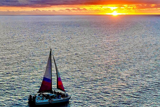 Sunset Sailing on a Floating Tiki Bar Charming Hawaiian Catamaran - Getting to the Meeting Point and Finding the Boat Fast