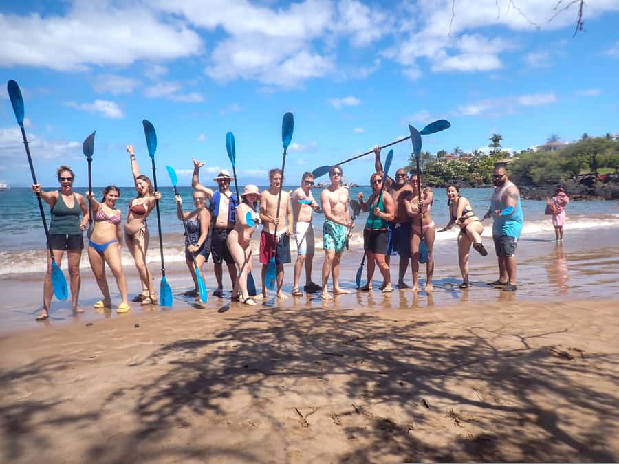 Turtle Town Clear Kayak & Snorkel Tour (8am-11am) - The guides and safety: why small-group kayaking feels different
