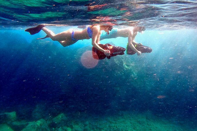 Turtle Town Underwater Scooter Snorkeling Tour with GoPro - What happens during the actual water session