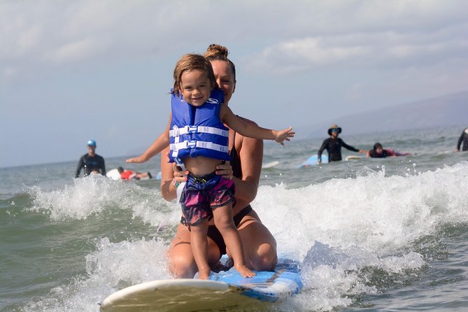 Waves Hawaii Surf School in Kihei Maui - Kihei meeting point at Kalama Park: easy to find, easy to settle in